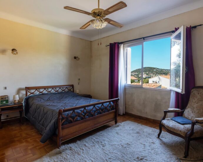 Exclusivité, L&rsquo;Ile-Rousse, Maison vue mer et île de la Pietra, 3 chambres, garage