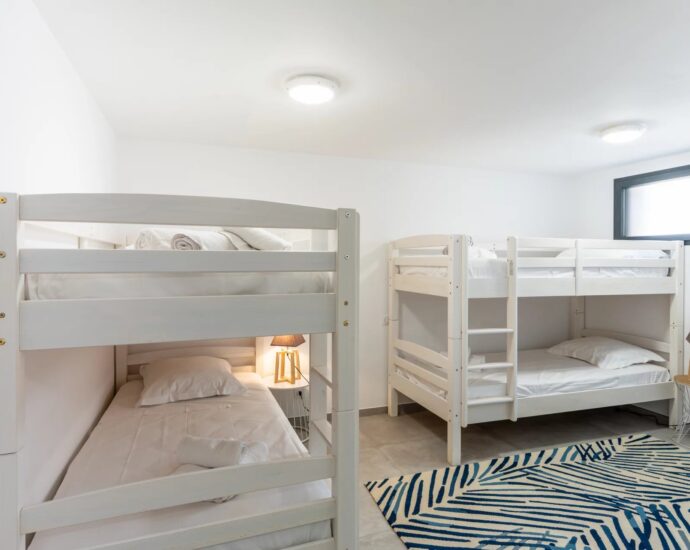 Vilatta, villa mitoyenne, 5 chambres, sans vis à vis,  vue mer, proche plage