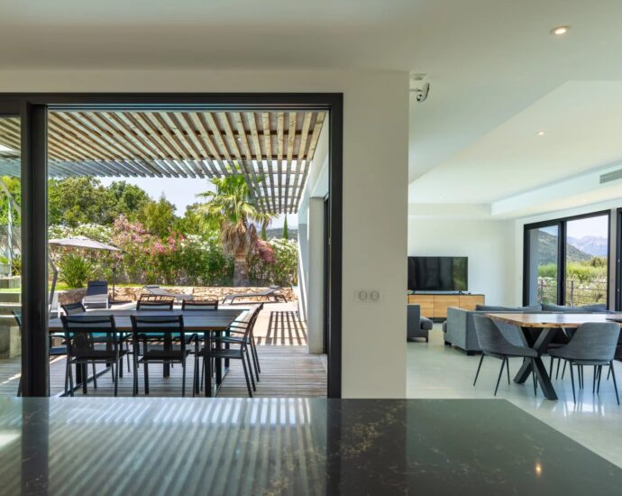 Vilatta, villa mitoyenne, 5 chambres, sans vis à vis,  vue mer, proche plage