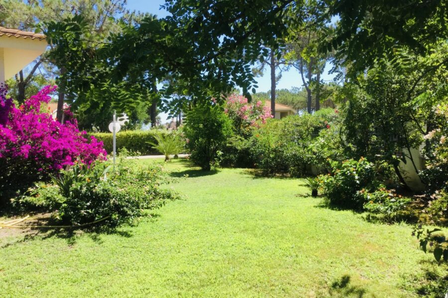 Biguglia, proche Bastia, Villa plage à pied, 4 chambres, vue dégagées sur les montagnes