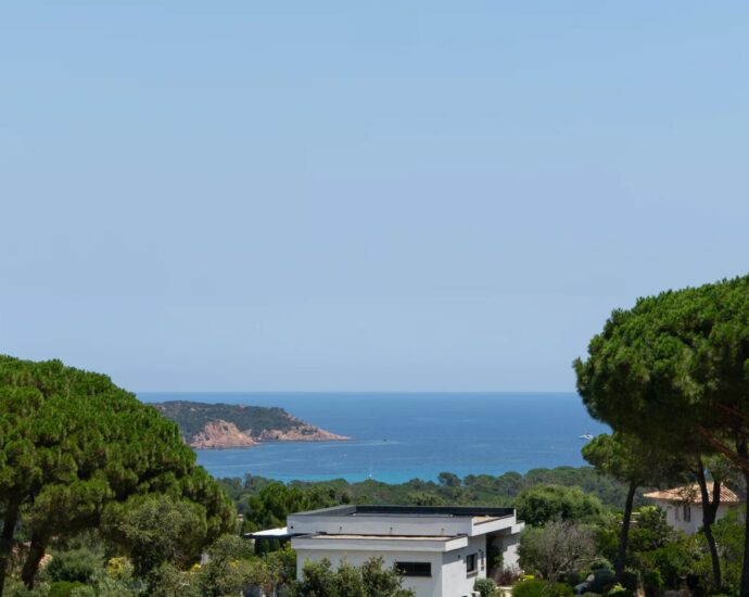 Vilatta, villa mitoyenne, 5 chambres, sans vis à vis,  vue mer, proche plage