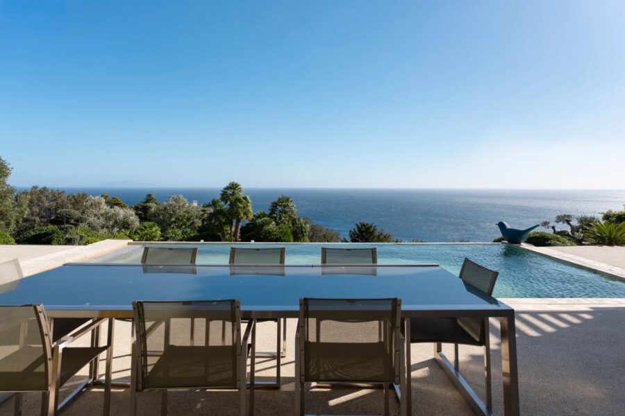 Cap Corse, Erbalunga, villa vue mer panoramique, piscine à débordement chauffée, proche Bastia