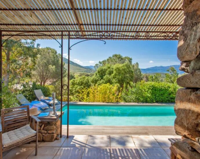 Saint-Florent, Propriété de 2 villas, Brietta RL360