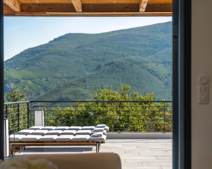 Olmeta -di-Tuda,  Villa vue mer et montagnes panoramique, 4 chambres, piscine, jacuzzi, proche plage, proche Bastia et Saint-Florent