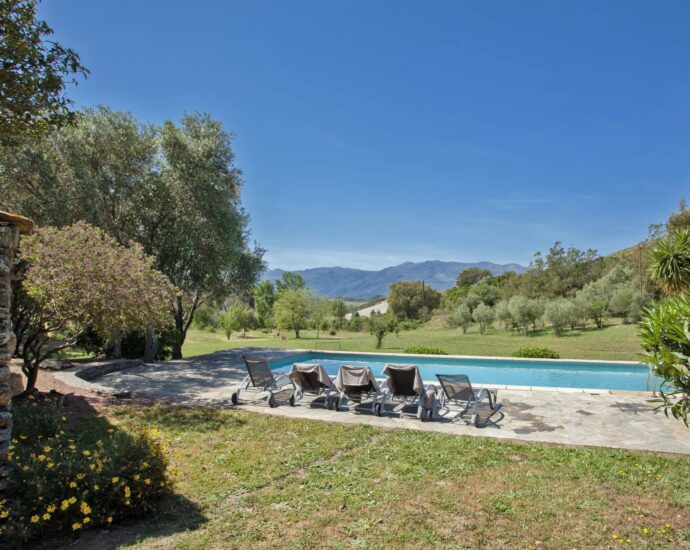 Saint-Florent, Propriété de 2 villas, Brietta RL360