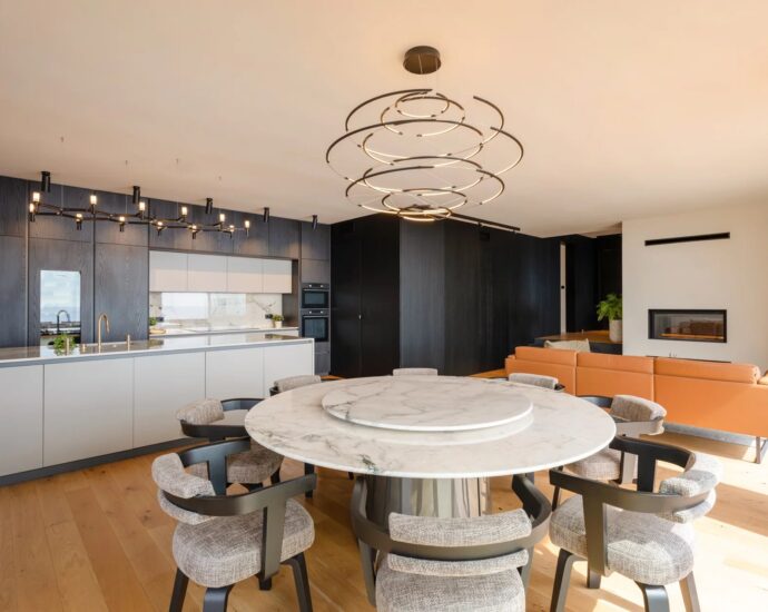 Erbalunga, Contemporary Villa, Panoramic Sea Views, 3 Bedrooms, Study, Pool, Near the Beach and Bastia