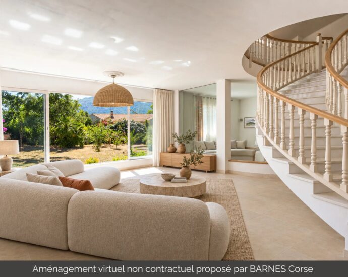 Exclusivité, Biguglia, proche Bastia, Villa plage à pied, 4 chambres, vue dégagées sur les montagnes