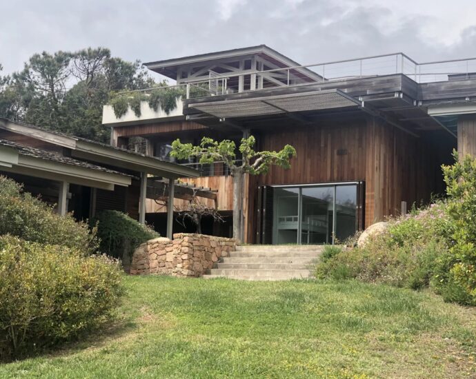 Bonifacio, Domaine privé de Sperone, Villa vue mer panoramique, 7 chambres, piscine, proche golf, plage à pied