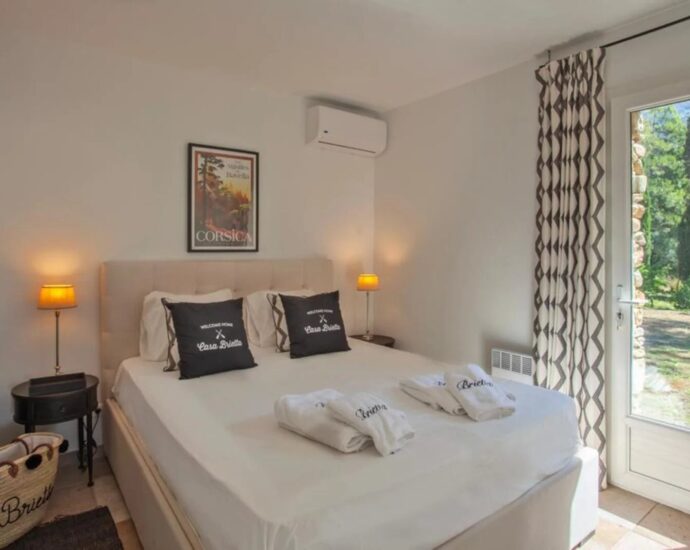 Saint-Florent, Propriété de 2 villas, Brietta RL360