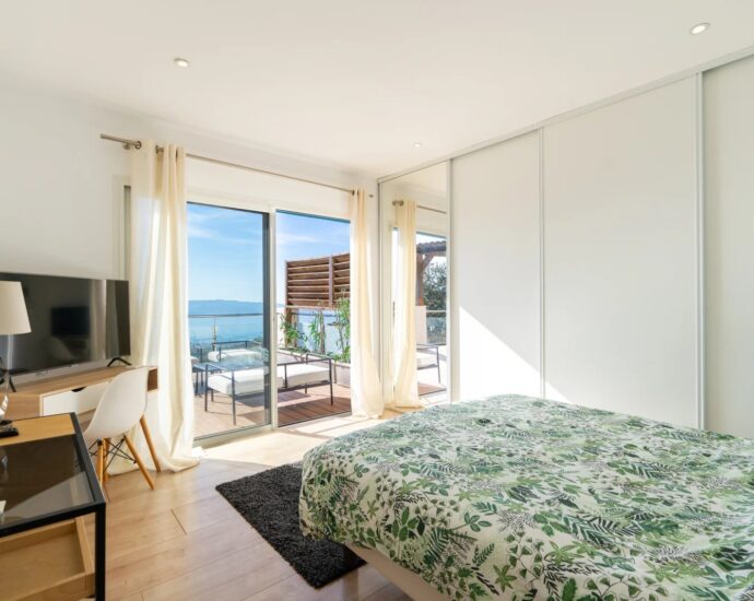 Ajaccio, Alata, Villa contemporaine avec vue mer panoramique, 5 chambres, piscine, proche Ajaccio