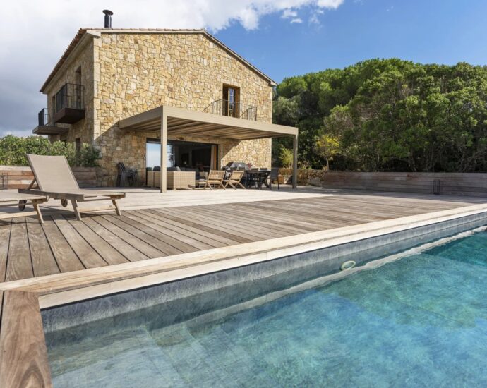 Ajaccio, Salario, Villa de standing en pierre , 4 suites, vue panoramique, Piscine