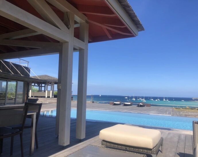 Bonifacio, Domaine privé de Sperone, Villa vue mer panoramique, 7 chambres, piscine, proche golf, plage à pied