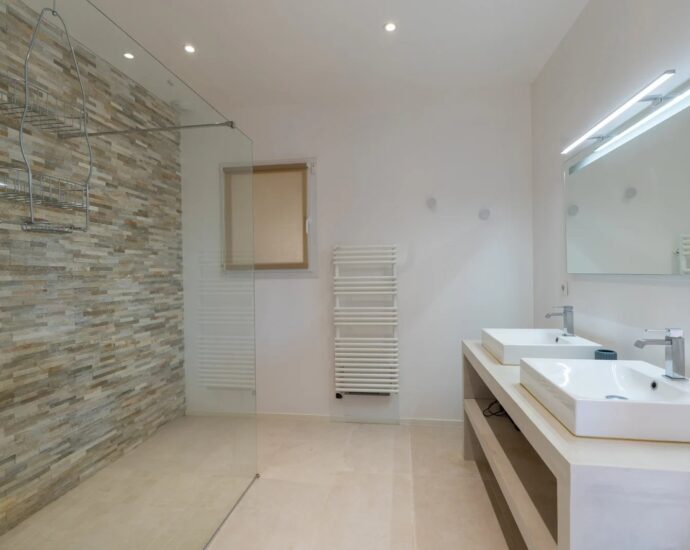 Ajaccio, Alata, Villa contemporaine avec vue mer panoramique, 5 chambres, piscine, proche Ajaccio