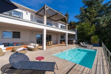 Ajaccio, Alata, Villa contemporaine avec vue mer panoramique, 5 chambres, piscine, proche Ajaccio